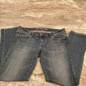 American eagle jeans
